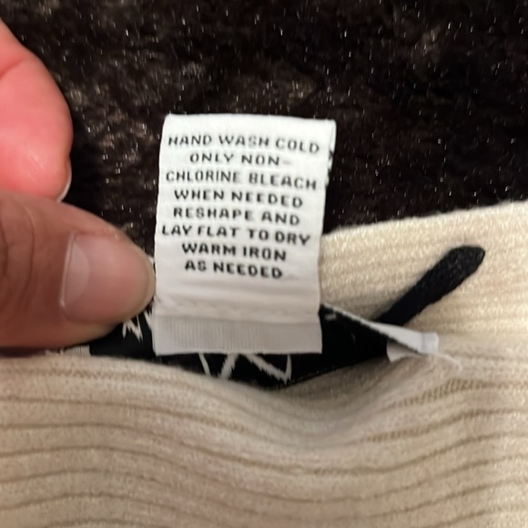 Magaschoni Pullover Sweater SZ Small - Picture 5 of 7